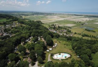 camping mont saint Michel calme nature et vue mer panoramique