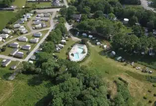 Vue d'ensemble camping le Balcon de la Baie